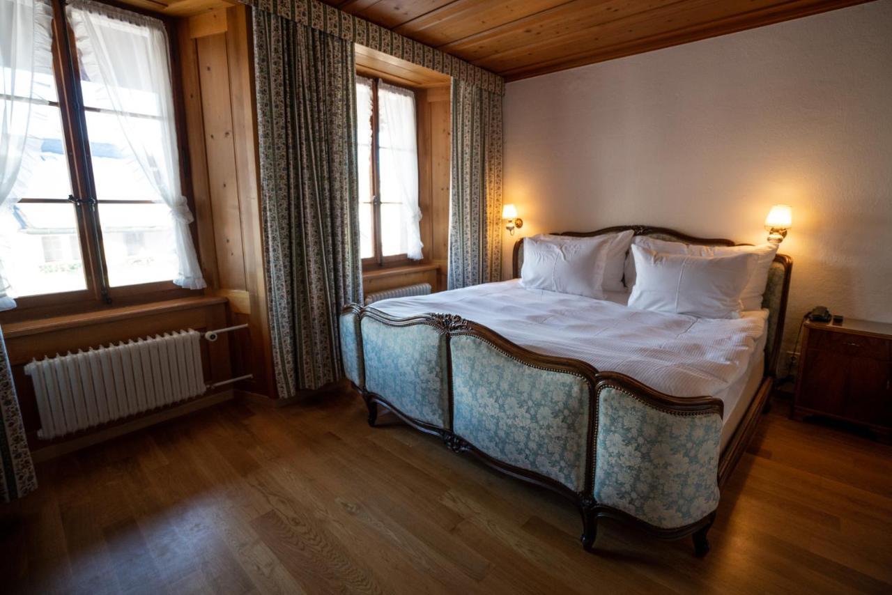 La Fleur De Lys Hotell Gruyeres Exteriör bild